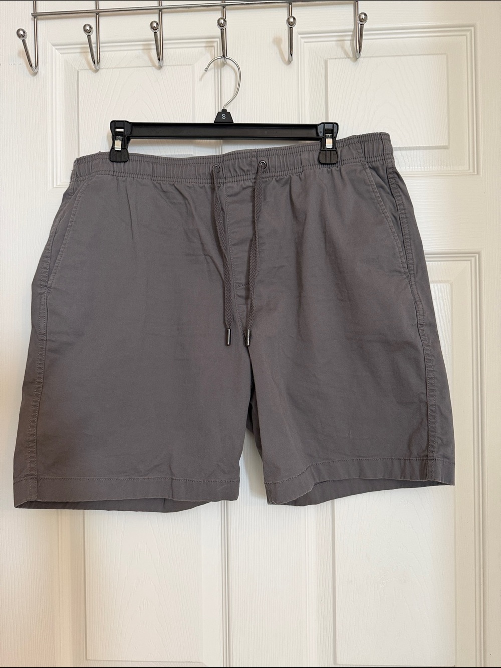 Men's Gray Drawstring Casual Shorts